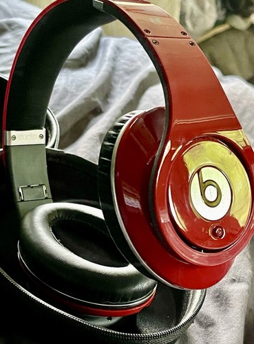 Legendary monster beats - legendary,